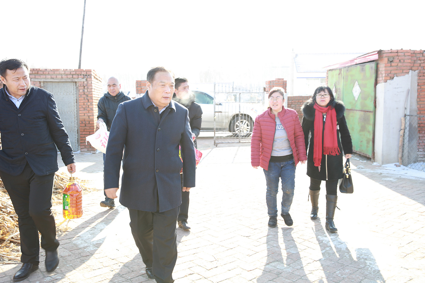 遼寧鑫豐礦業(yè)集團(tuán)黨支部、工會(huì)春節(jié)前夕走訪慰問